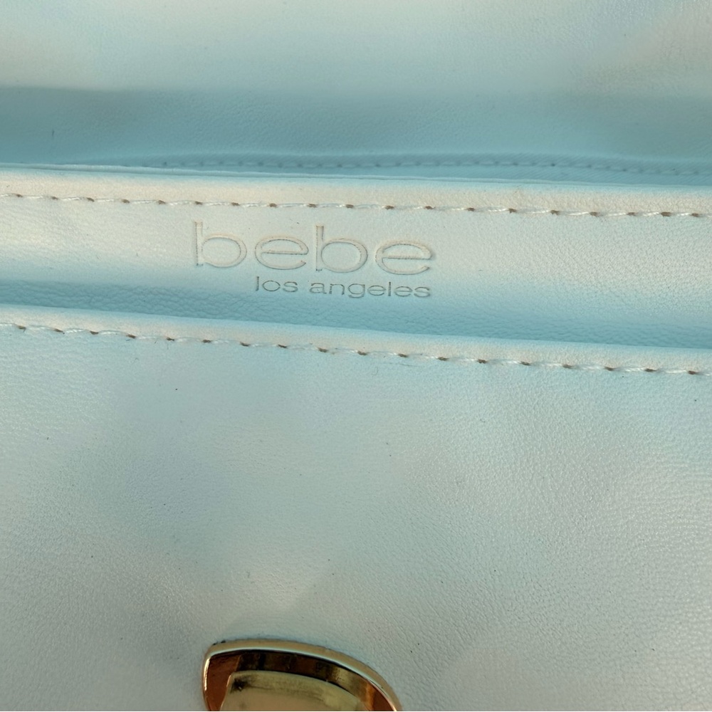 Bebe LIV Monogram Crossbody Small Logo Bag Quilted White Grey Gold Chain NWT Y2K - Picture 7 of 12
